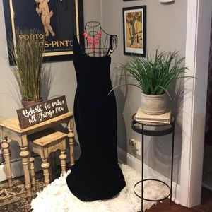 Vintage Jessica McClintock Gunne Sax Velvet Gown